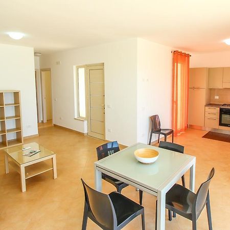 Family Suite Porto Vecchio 兰佩杜萨 外观 照片