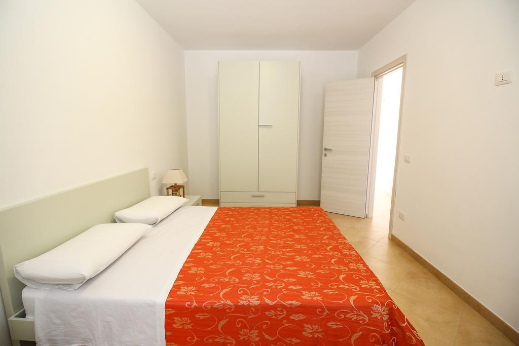 Family Suite Porto Vecchio 兰佩杜萨 外观 照片